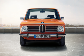 Youngtimer aus der 2000er Serie Youngtimer aus der 2000er Serie